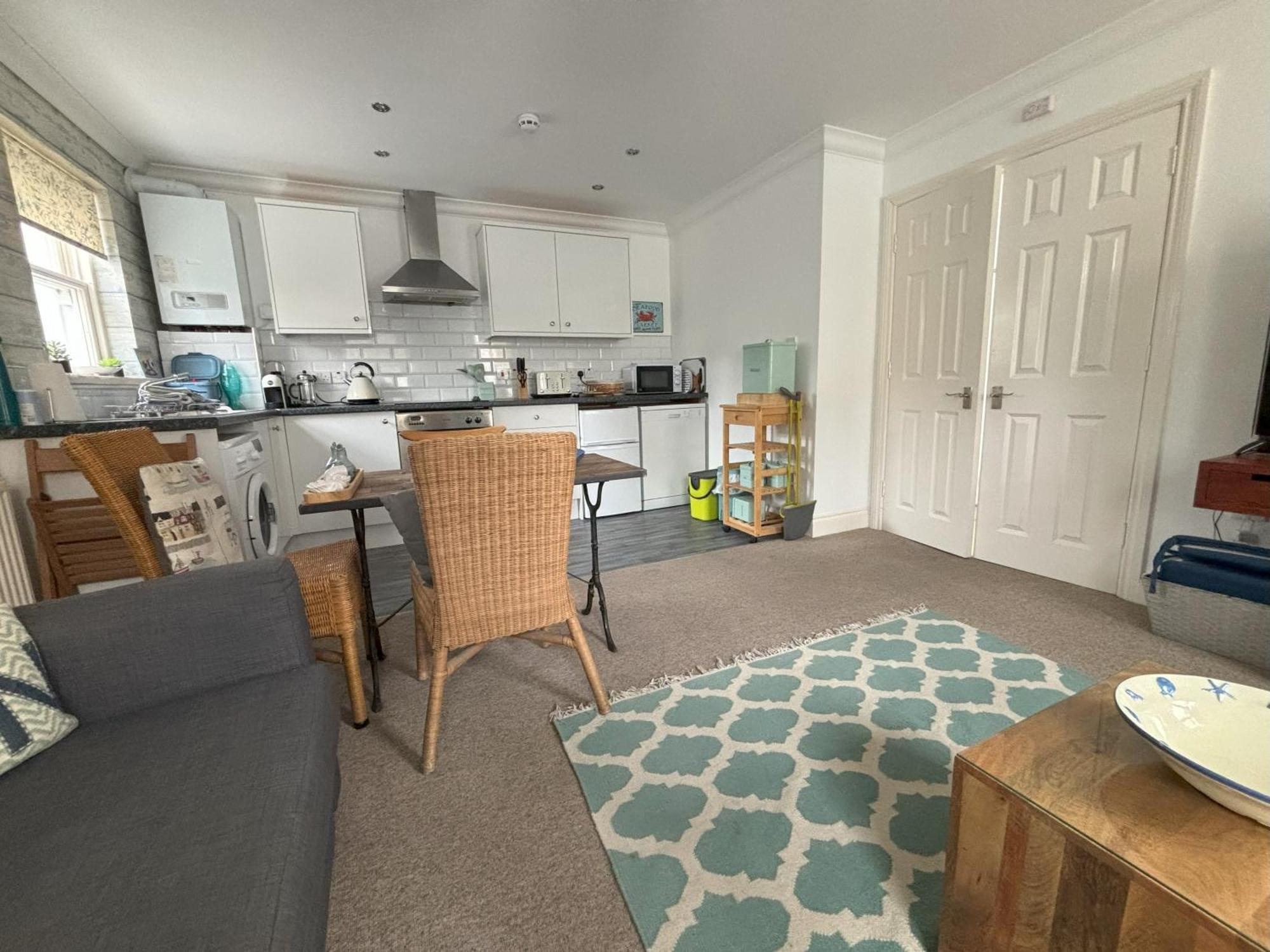 The Beach House Holiday Apartments 伊斯特布恩 外观 照片