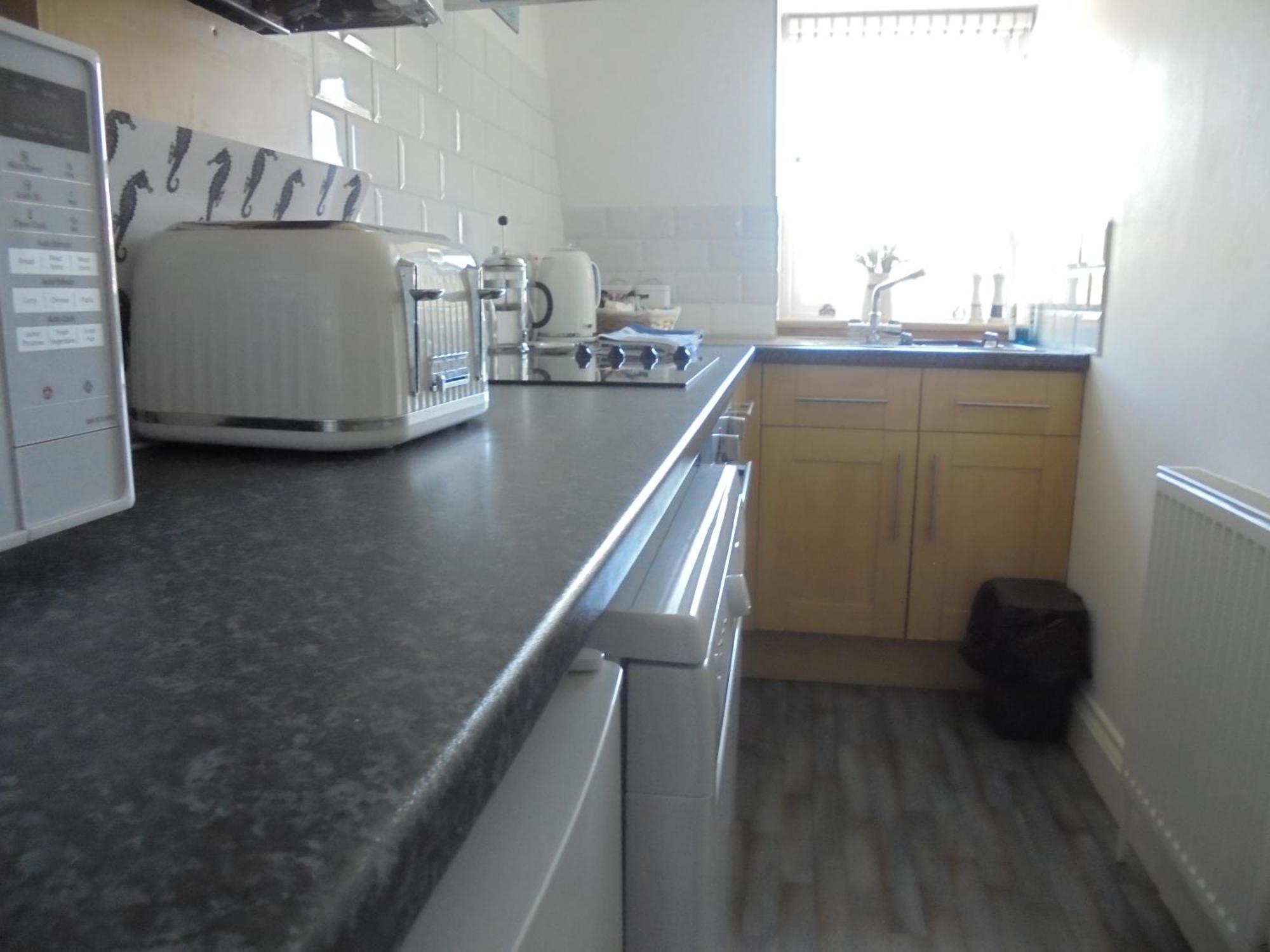The Beach House Holiday Apartments 伊斯特布恩 外观 照片